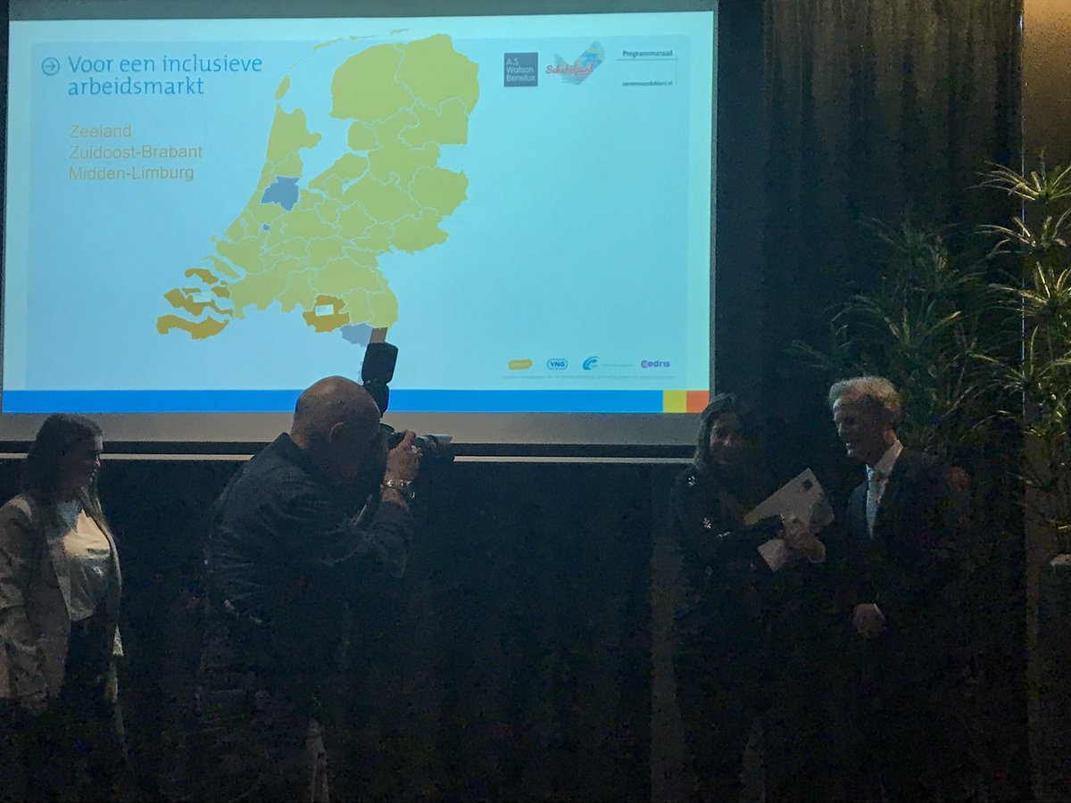 Super trots op de realisatie en ondertekening van het arrangement tussen AS Watson en Arbeidsregio’s om mensen met een afstand tot de arbeidsmarkt nog beter een kans op werk te kunnen geven. #inclusievearbeidsmarkt