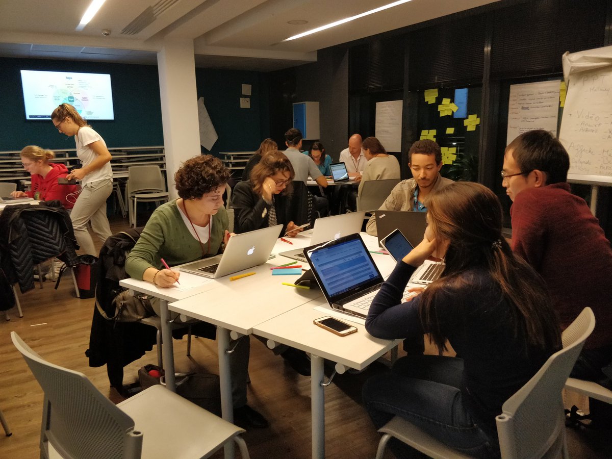 ChristelleGe's tweet photo. Atelier eclair "ikigai" pour les @EdhecAlumni chez @EDHEC_BSchool hier soir . Échanges , partages et  découverte inter-generationnels. https://t.co/TugtWkurw1