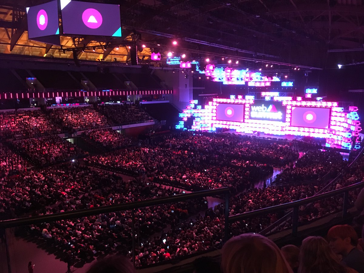 RomnHe's tweet photo. I'm at the websummit in Lisbon. #ws18 https://t.co/Zm7vkRUET8