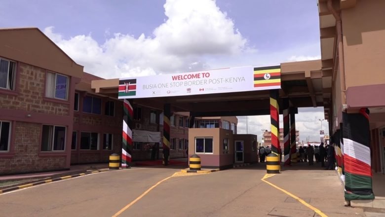 GCICUganda's tweet image. In partnership with @TradeMarkEastA and @DFID_UK, @GovUganda has made renovations to the Busia, Mirama Hills, Elegu, Mutukula and Malaba borders making exportation to destinations formal and timely. 
#OSBPS #TradeSectorReview2018
