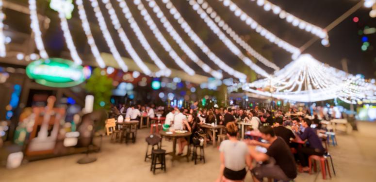 Nestlepro's tweet image. Some people think that opening near competitors can be a bad idea. They are wrong. Read more: bddy.me/2ztIH2f
#Chefify #Competitor #Restaurant