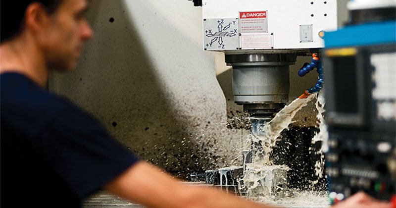 LE DECOLLETAGE & INDUSTRIE tweet media