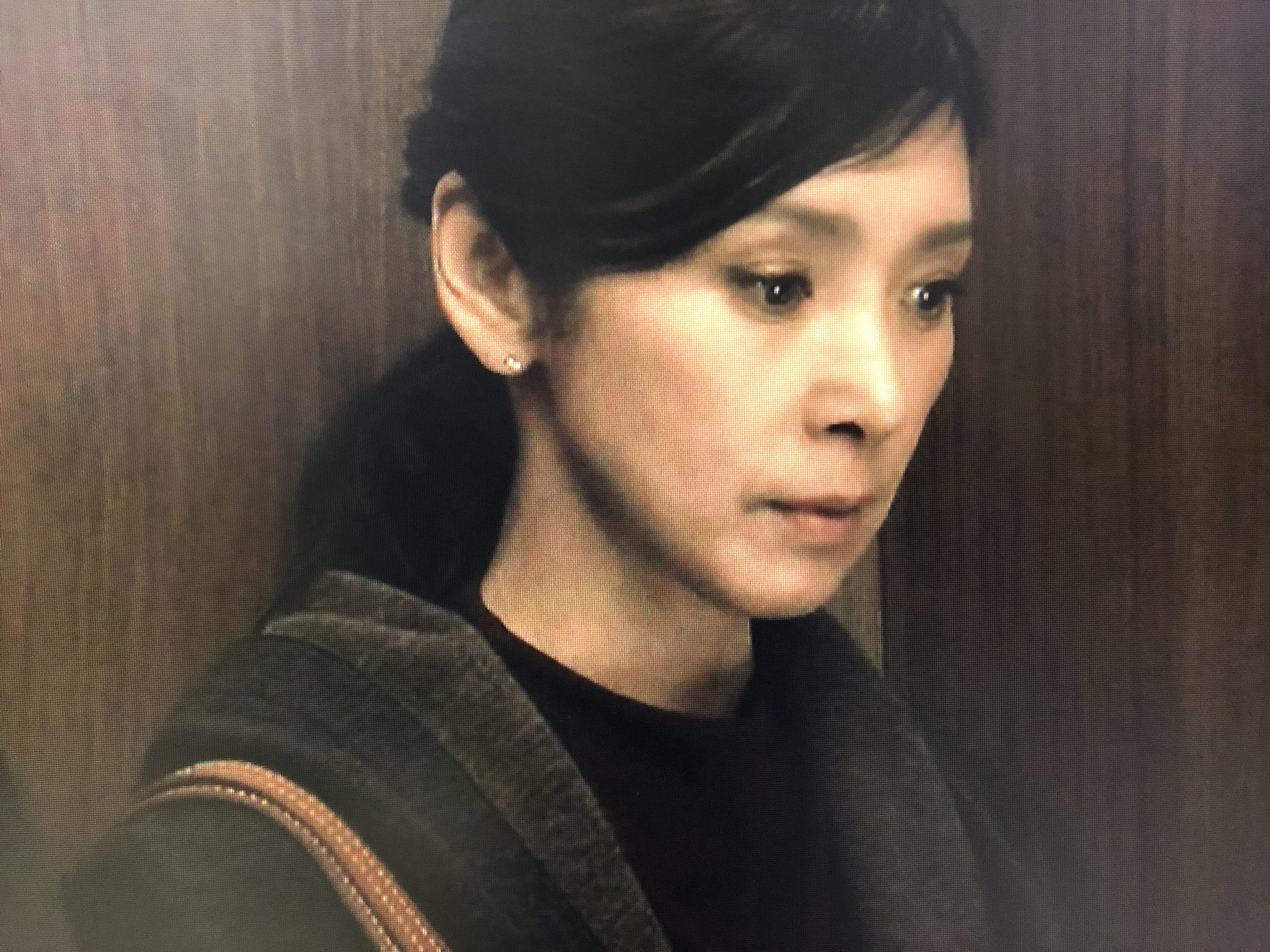 あっこ そう来ましたか 撮り溜めておいた4話見終えた 何がすごいって 内容もそうだけどこの年齢の黒木瞳のキュートさよ この可愛らしさは奇跡 黄昏流星群 黒木瞳 いやーかわいい T Co C8ljxrhpnf Twitter