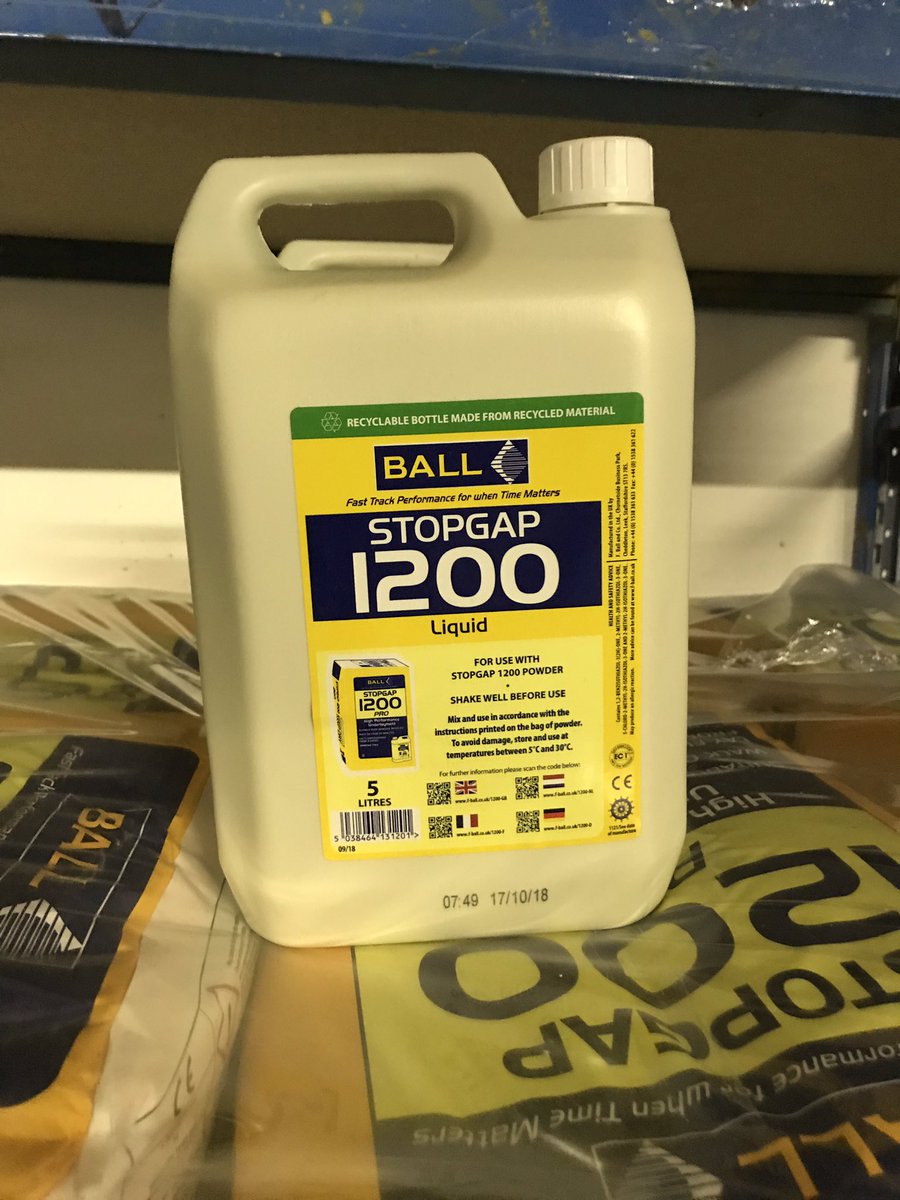 Total_Flooring's tweet photo. @FBallUK  delivery of 1200 this morning, bit strange not seeing the yellow bottles ...F Ball moving with the time’s with the new recycle bottles 👏 https://t.co/fzNs6OL9Oe
