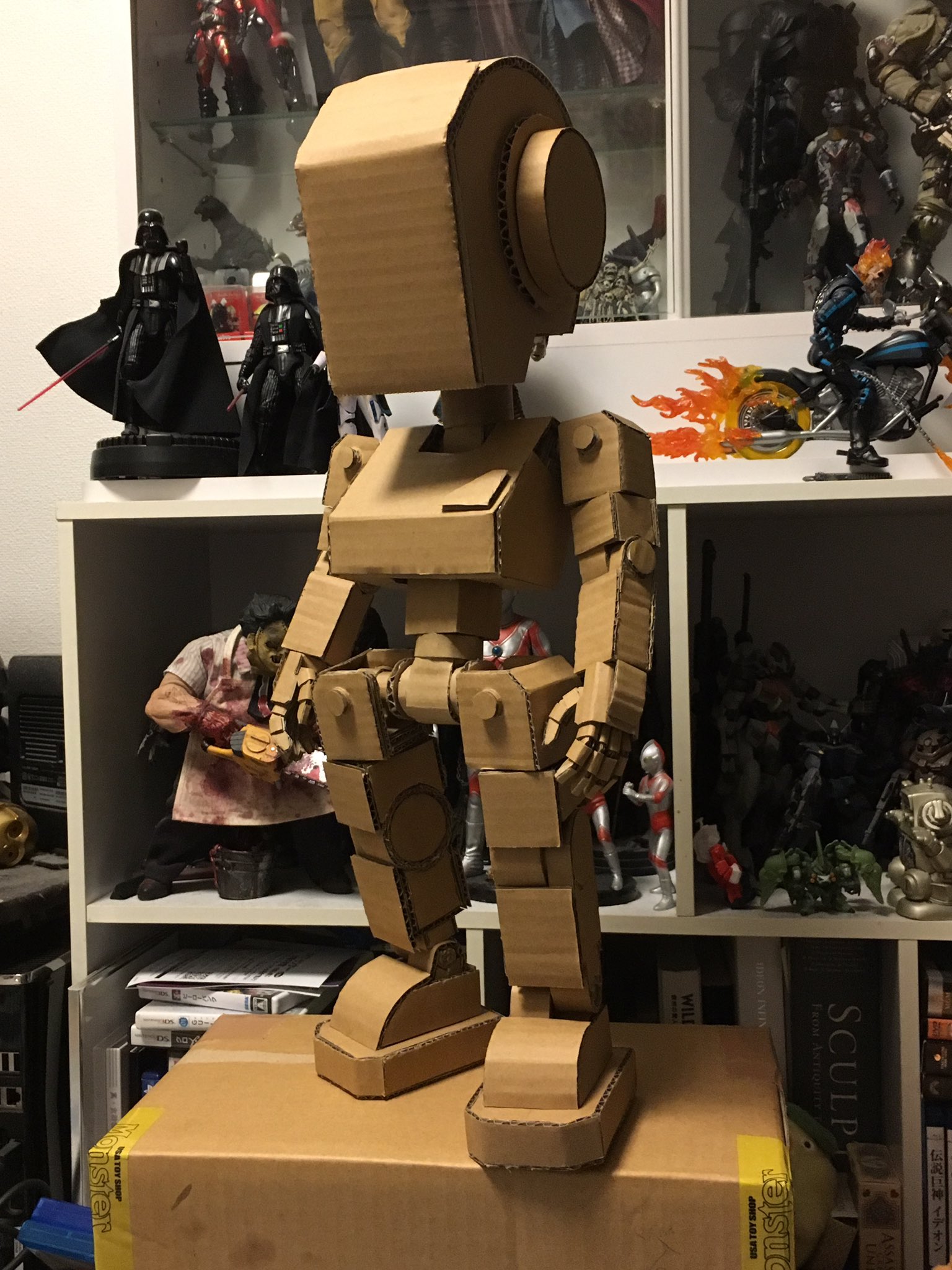 تويتر カズマタイキ ロピアタン2発売決定 على تويتر 製作依頼でまたまたダンボールでロボットを作らせていただきました 背景汚くてごめんなさい これで三代目かな もし ご依頼があれば Dmにてご相談ください ダンボール工作 ハンドメイド