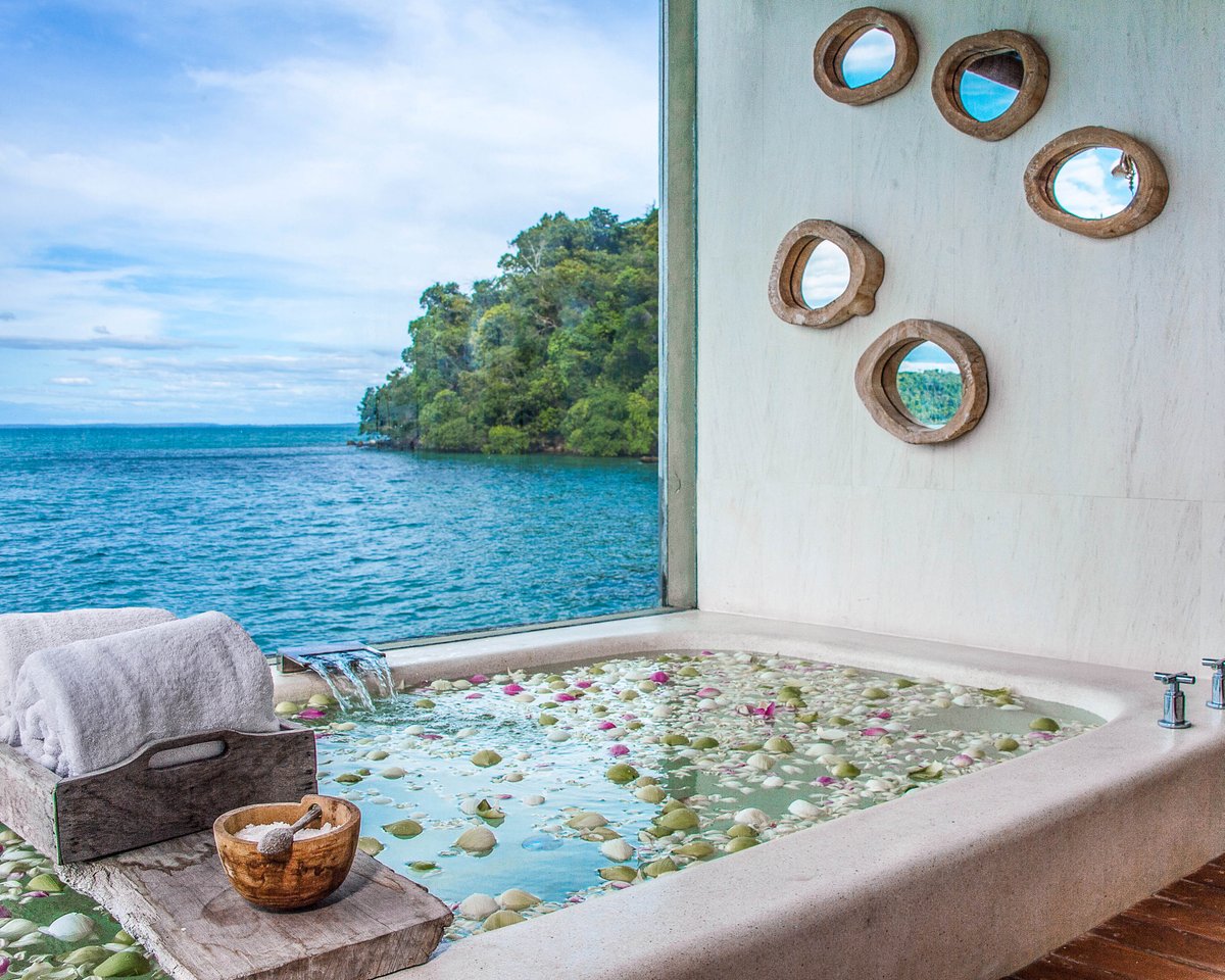 Thank you to <a href="/TheTelegraph__/">The Telegraph</a> for featuring us as one of "the world's best hotel baths with views"!

telegraph.co.uk/travel/hotels/…