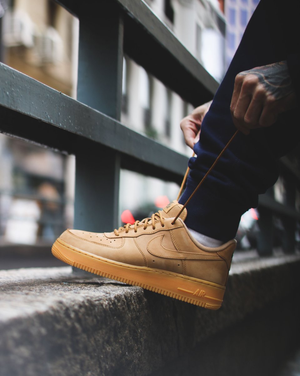 air force 1 flax on feet