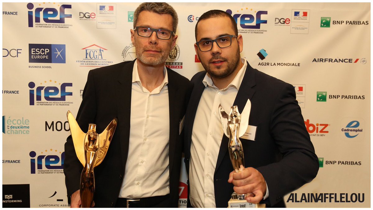 Afflelou's tweet photo. BRAVO à nos 2 franchisés #YannBouchet (ALAIN AFFLELOU Acousticien) et @MBALOUZAT (ALAIN AFFLELOU) élus MEILLEURS FRANCHISÉS & PARTENAIRES DE FRANCE ! @federationIREF #TropheesIREF2018 #NousCestAfflelou 🏆🎊 https://t.co/9O9SAVic9A