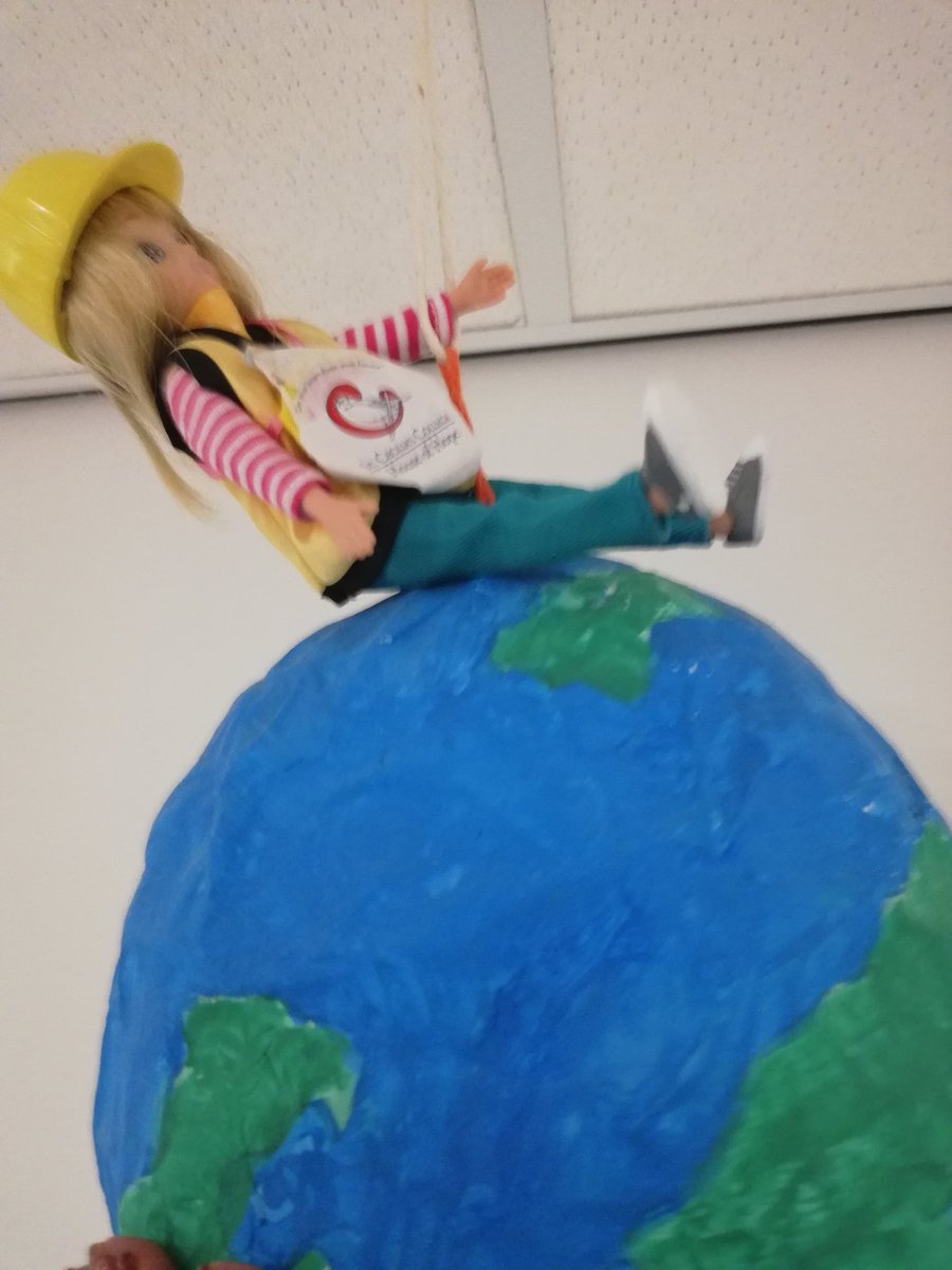 AisConaty's tweet photo. Lottie is taking over the world @StCeciliasDerry @YMB1919 @Tomorrows_Eng #LottieTour
#womenintoEngineering https://t.co/13vwZpghr3
