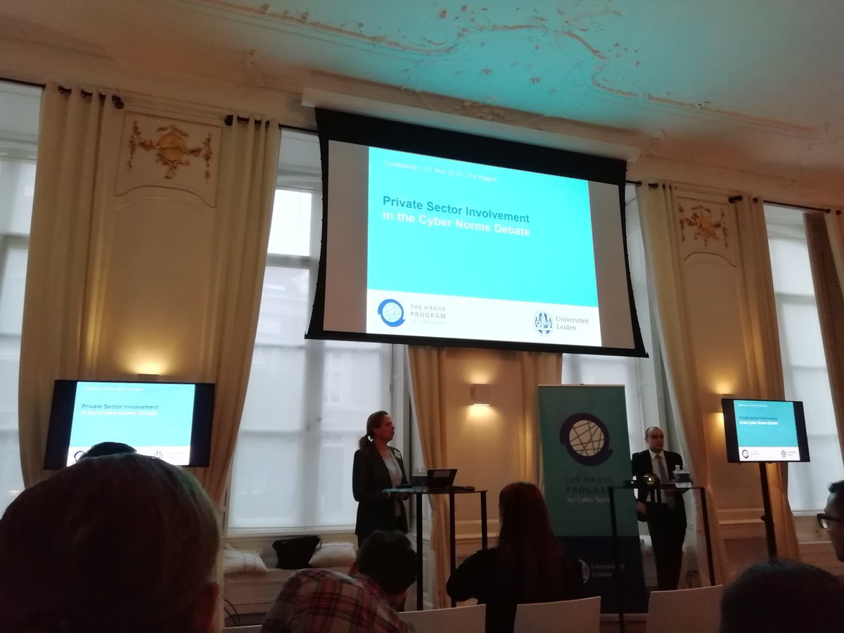 Discussing #cybernorms with the private sector, <a href="/UniLeiden/">Universiteit Leiden</a> and the public sector in #TheHague.