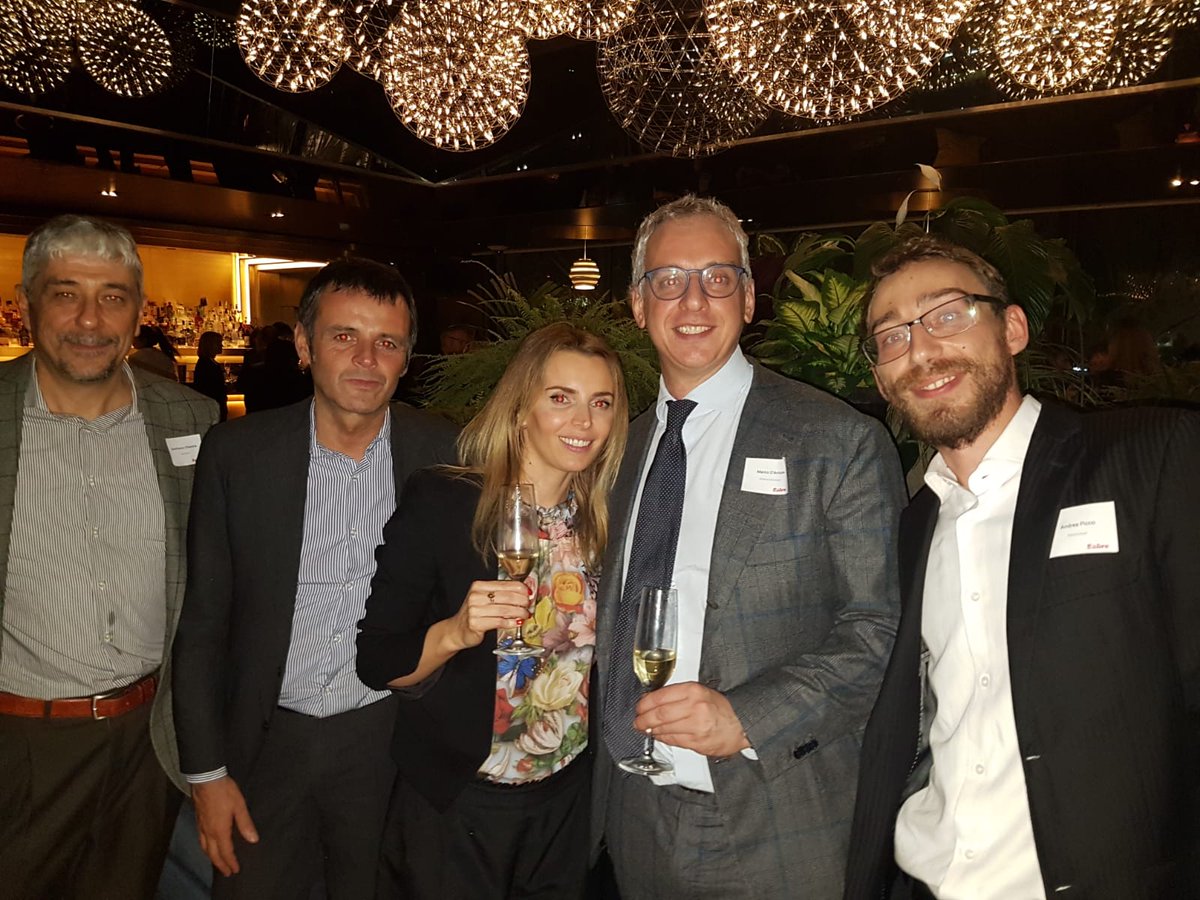 NetToHotel's tweet image. Sabre mixer, l'evento post #wtmldn organizzato da @SabreHosp.
Gianfranco e Andrea in compagnia di amici e colleghi. 
In foto:
✔️Marco e Federico di Hermes
✔️Simona Bruseghini la nostra account manager di Sabre
✔️Ben Alves VP e General Manager Americas Sales di Nexus
@WTM_London