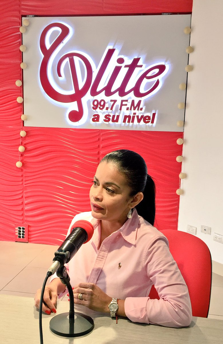 RADIO ELITE 99.7 FM (@radioelite997) on Twitter photo “La salud es competencia del gobierno nacional, yo fui elegida para trabajar no para pelear. Estoy para cambiar Duran cosas que nunca se hicieron” comento <a href="/Alexandra_Arce/">Alexandra Arce Plúas</a> #EliteNoticias “La salud es competencia del gobierno nacional, yo fui elegida para trabajar no para pelear. Estoy para cambiar Duran cosas que nunca se hicieron” comento <a href="/Alexandra_Arce/">Alexandra Arce Plúas</a> #EliteNoticias