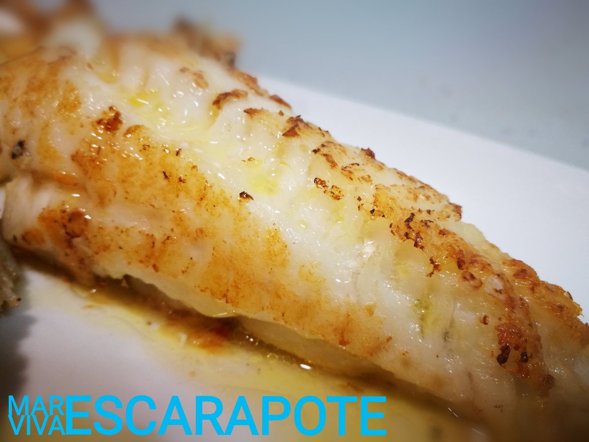 PeixeriaMarViva's tweet photo. #escarapote #pescadoderoca #pescado #marisco #MarViva #corcubion #costadamorte #galicia @deondesenon https://t.co/jlXyeg6WU1