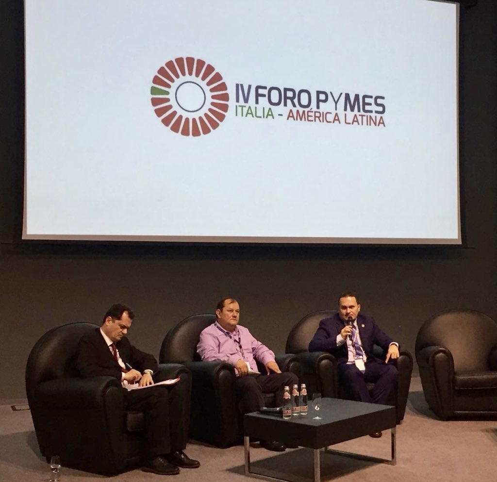 AlexanderZuZ's tweet photo. Participación como panelista en el conversartorio de Pymes &amp; Territorio, La #ProvinciaCartama y #Biosuroeste como gran estrategia de desarrollo sostenible y competitivo #IILA #UniversidadDePadua #Proantioquia #EmbajadaColombia #IVForoPymesItaliaAmericaLatina https://t.co/0W8L8dJLWD