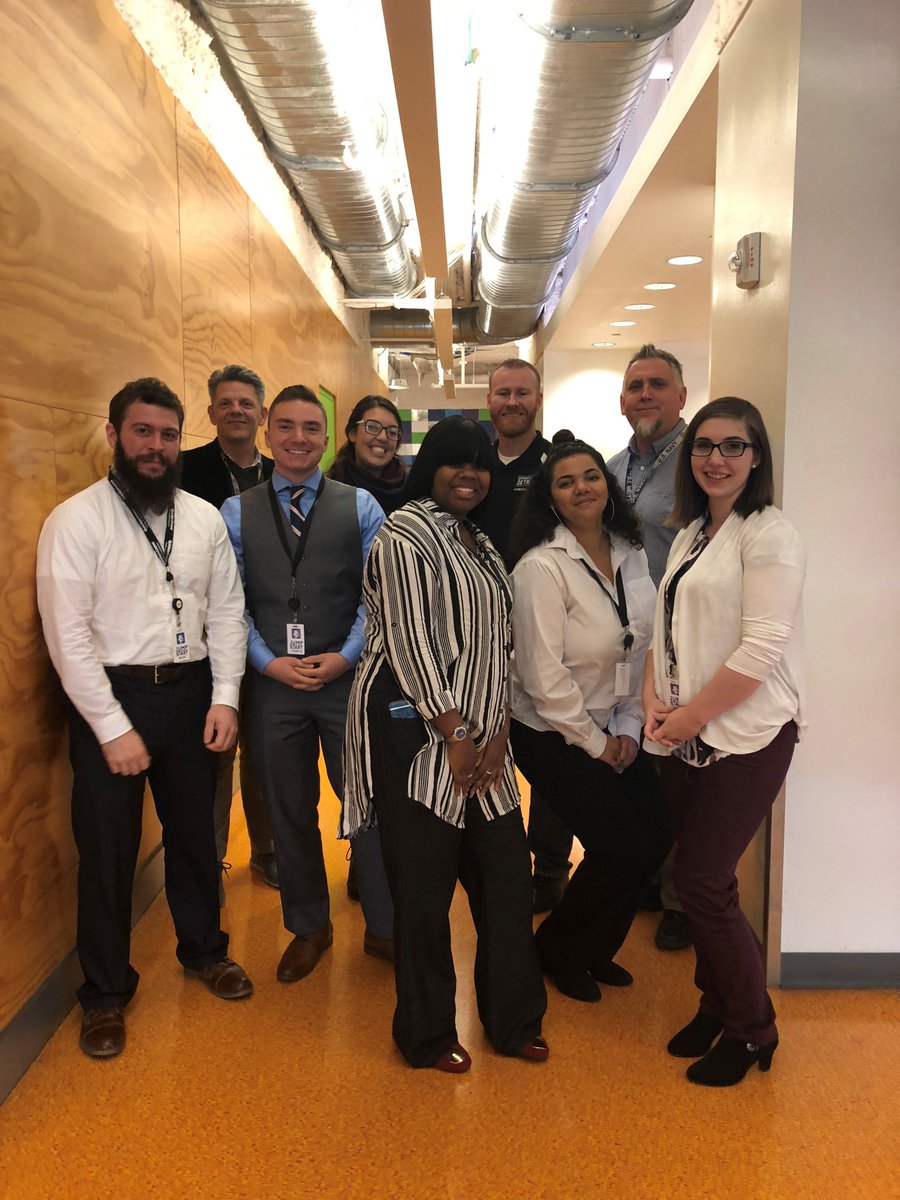 RocketCareers's tweet image. On the first day of work here, all #veterans have the opportunity to meet fellow veterans and eat lunch with their recruiters.