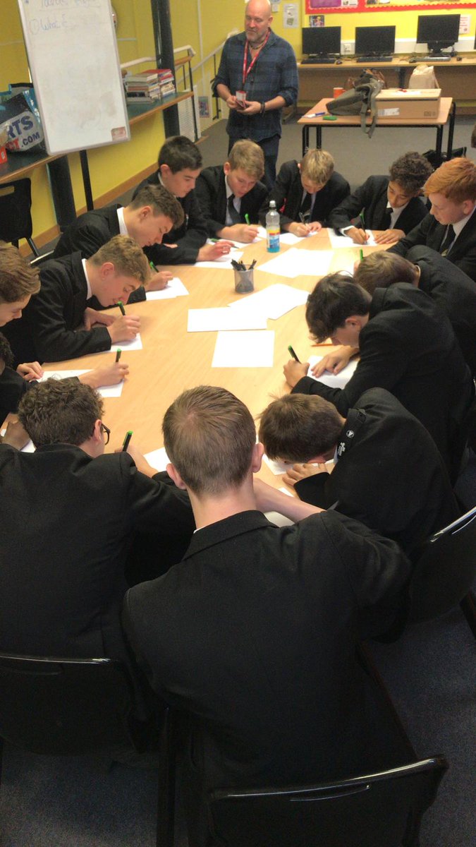 ARUP_DANIEL's tweet image. I’m in workshop 1 with @AlexScarrow and our budding writers in #year9 from @VictoryAcad. ‘What If?’ 10 ideas in 4 minutes. #ideasengine @TakeYourPlaceHE