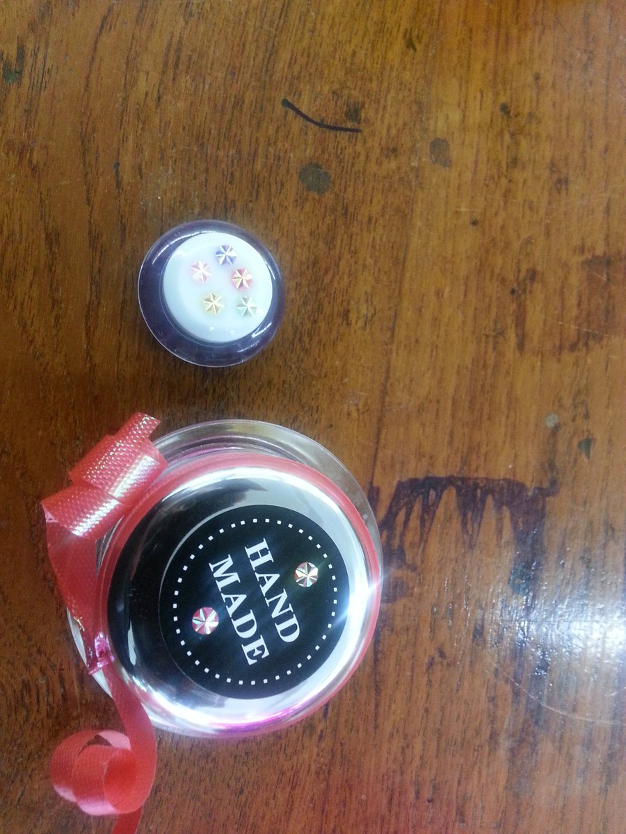 zvitang's tweet image. @nepadsanbio after 2 days....3 decorated products #productformulation