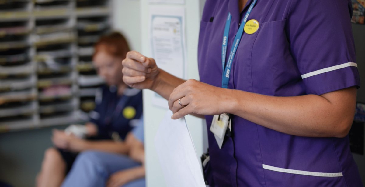 TCCarersProject's tweet photo. Check out @TorbaySDevonNHS Carers services to find out how the NHS can help you and your loved one:

https://t.co/6TbThgELw6

  #carers #supportcarers   #NHS  #familycarers https://t.co/VQUjY8r1DQ