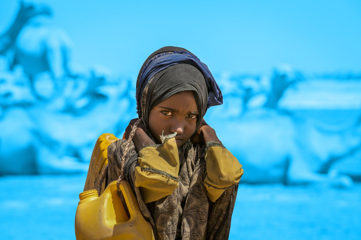 Am 20. November ist #Kinderrechtstag. Solidarisieren Sie sich am #WorldChildrensDay mit den verletzlichsten Kindern dieser Welt. Seien Sie Teil der globalen Aktion des UN-Kinderhilfswerks #GoBlue.
#FürJedesKind

bit.ly/GoBlue2018