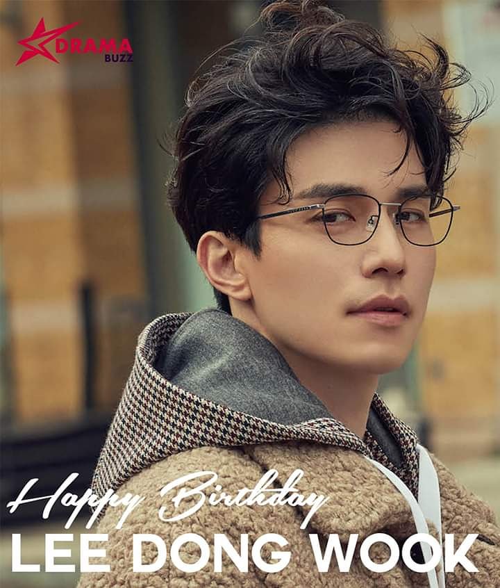 He doesn\t seem to age! 
Happy Birthday, Lee Dong Wook 