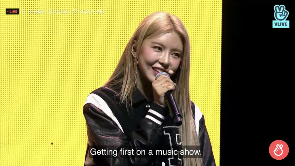 summewon's tweet photo. nayoung said so , lets get it #gugudan #New_Action https://t.co/IuwoGbXASR