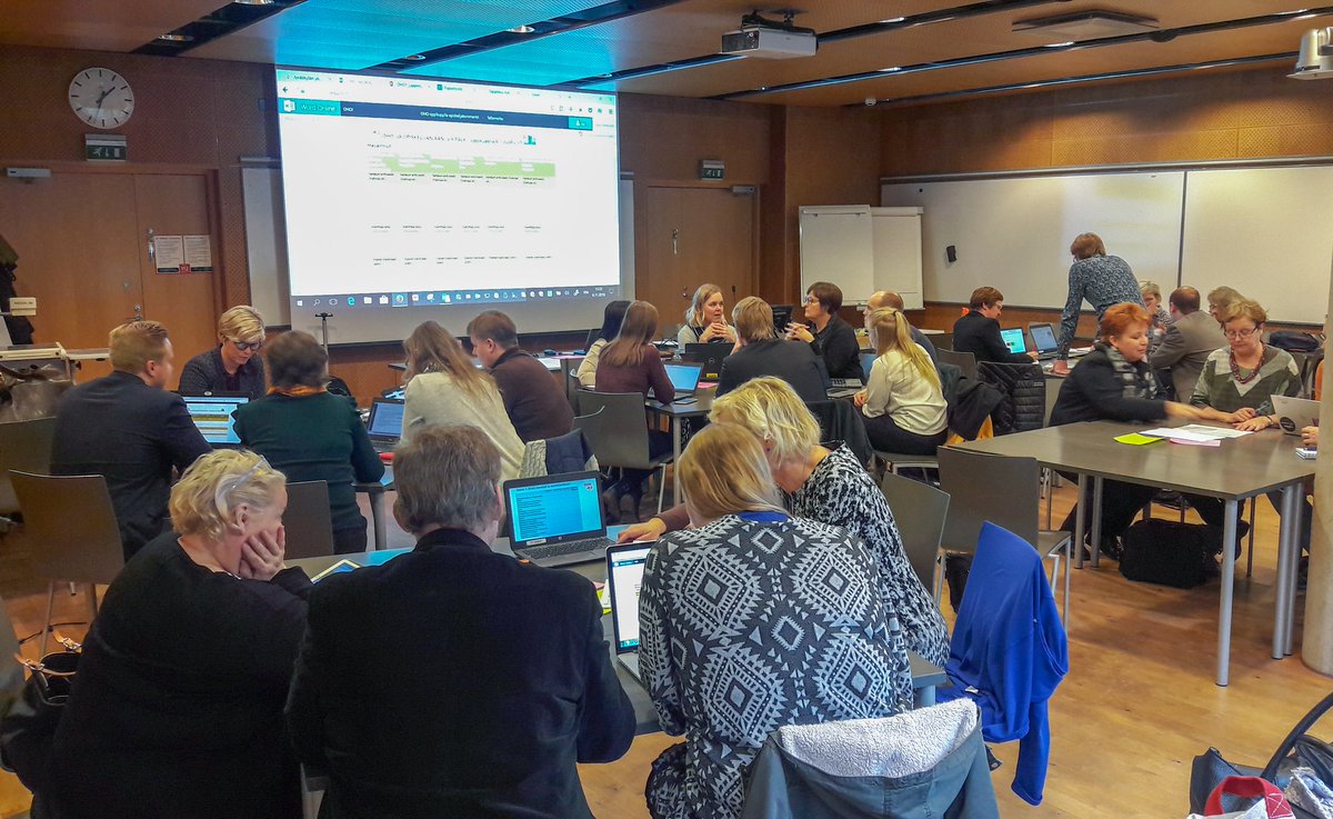 Ohohanke's tweet image. OHO! Ja opiskelijan ääni. 35 innokasta paikalla.
Kuusi hanketta esittelyssä opiskelijoille, kommentit online yhteen tiedostoon Eduunissa ja heti käyttöön.
#ohohanke #eduuni