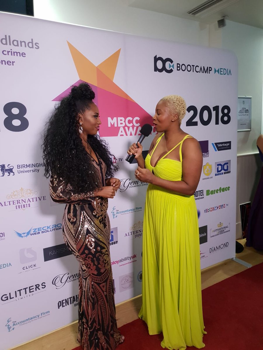 leahcharlesking's tweet photo. Hosting the @MidlandsAwards again ROCKED!! It’s a very worthy event and my pleasure to present. Thanks @ZoeBMotivates &amp; Tru Powell and the entire team! Congrats to all the winners!! Until next year...... 🤗 https://t.co/1ipco68n6L
