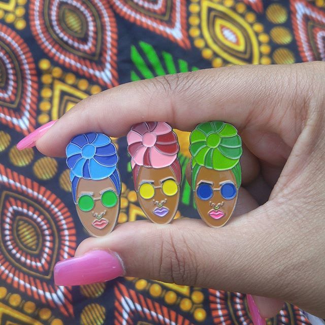 MyFilibo's tweet photo. A turbanista is a sista who wears a headwrap/turban. Tag a turbanista 💙❤️💚
.
.
.
.
.
#myfilibo #naturalhair #pingame #pingamestrong #pinstagram #blackmenfashion #blackmenwithstyle #blacktoronto #motherland #supportblackbusiness #blackgirlmagic #black… https://t.co/JbXTGGYUki https://t.co/xKx01BusS3