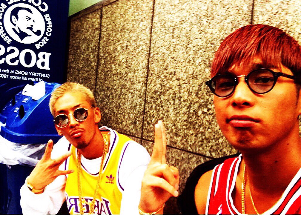 ADepicter's tweet photo. 明日わ久しぶりに新宿で
路上ライブしまーす！
開始時間わ19時30分〜20時です！
多くの方に響くように頑張ります👍🏾
#路上ライブ #新宿 #ルミネ前 #Depicter #RandB #ballade #song

写真わ去年のですww https://t.co/2XWfrSBzeX