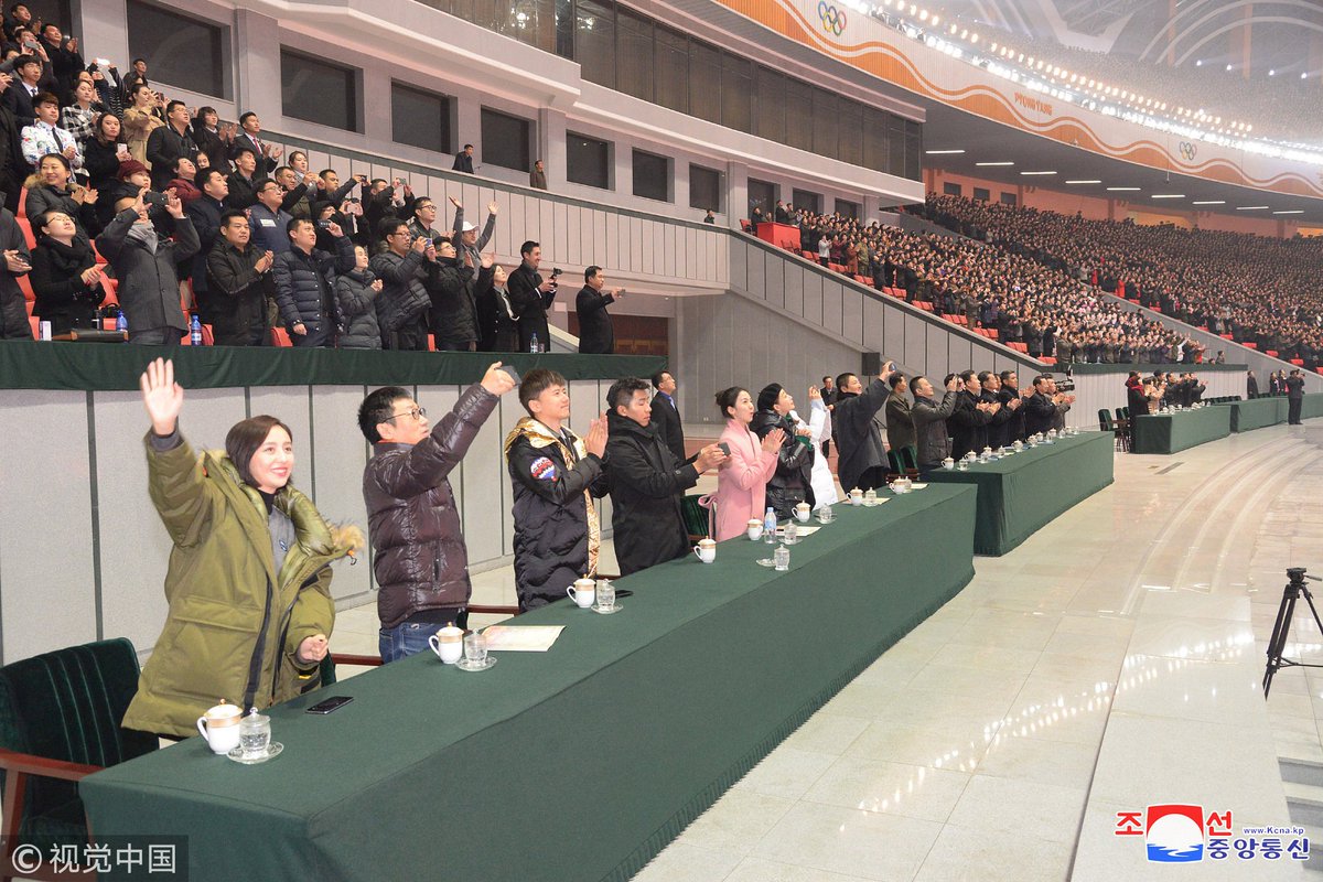 CGTNOfficial's tweet photo. China's famous opera, "Grey-haired Woman", is performed in #Pyongyang by the Pilbada Opera Troupe, receiving  a positive response from the audiences https://t.co/85ExKAObKk