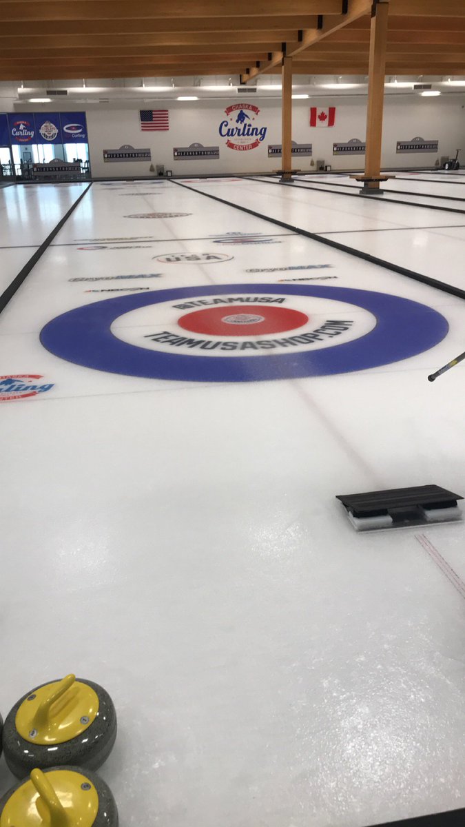 JCarr_KA's tweet photo. This was such a great event!!!!  Curling is a ton of fun!  Team bonding with estimating and marketing department! #Krausanderson #Curling #Teambonding https://t.co/8iwJZYMlwF
