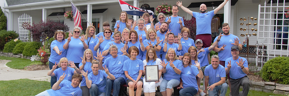 Door County Coffee &amp; Tea Company spent the last 25 years growing and growing, and it's all thanks to these guys. 

Read all about it on the Sconnie Days blog: bit.ly/2D7pQ0r