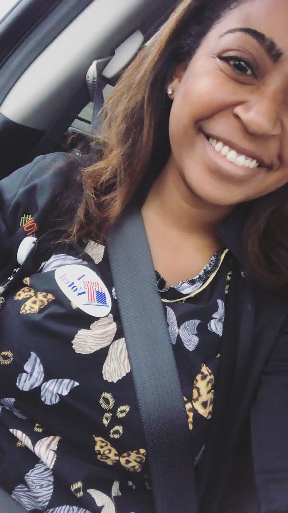 superr_sydd's tweet photo. PEEP THE STICKER #Ivoted #voted2018 #DSTvote https://t.co/wSBq0VlJZl