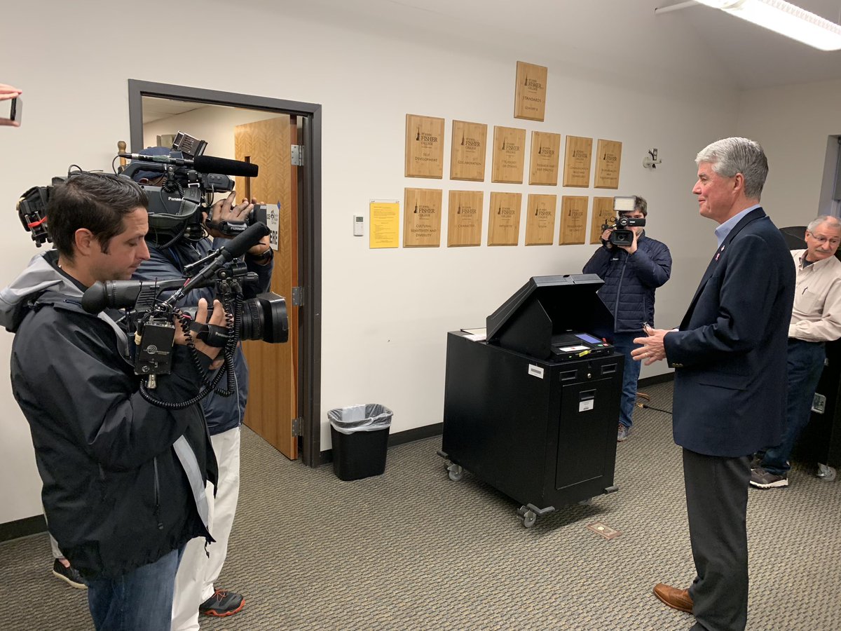 Proud to get up early this morning and perform my civic duty. If you’re ready to grow our economy, fix our broken health care system, fight the opioid crisis, and take on public corruption, I ask for your vote today. Find your polling place: monroecounty.gov/etc/voter/ #NY25