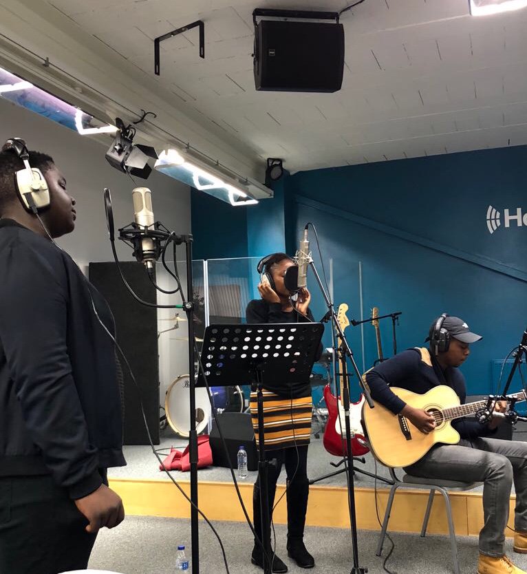 hcityc's tweet photo. ⚡️News Flash️!⚡️ We are producing a new EP! Our worship team have been stretching the vocals and tuning their instruments for our recording sessions. We'll be launching the EP as part of our #FirstFruitsSunday in January. Watch this space! 🔊🎶💿🎧 #HCC #Leicester #NewEP https://t.co/pBYDphPs1S