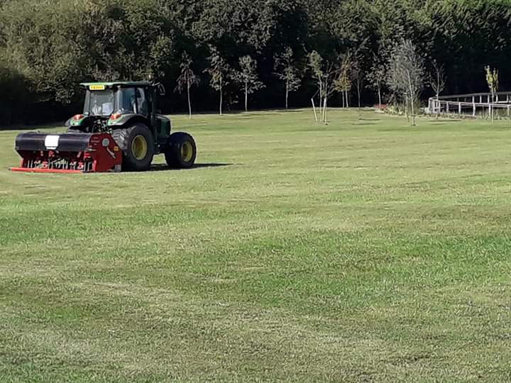 The 7316 out on contract today. And both our 7626's fullfilling contracts, one at High Post Golf Course and the other at Lymington Golf Centre. Busy time of year for us at VertidrainUK. Spaces still available before Xmas.