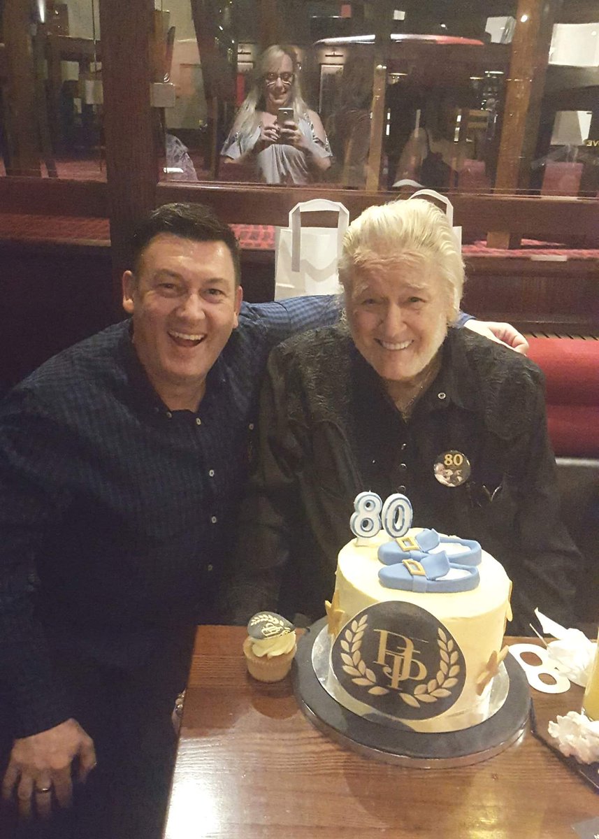 ScottOttaway's tweet photo. Great night celebrating PJ Probys 80th Birthday in Newcastle. Very honoured to be asked to the birthday meal.
Would you believe he's 80? 
#60sgoldtour #pjproby https://t.co/Xt5VkFRwYh