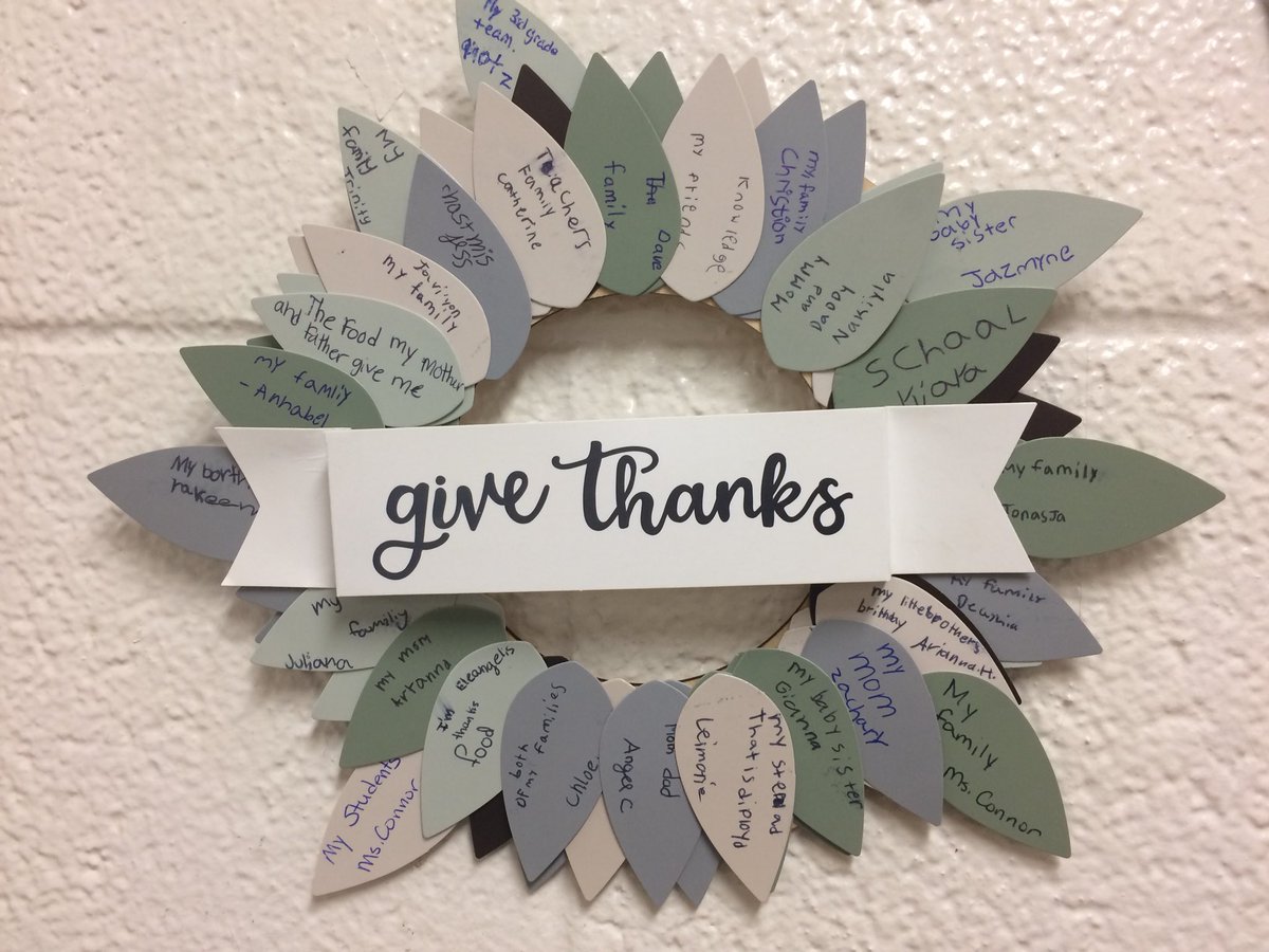 KarenConnor17's tweet photo. We have a lot to be thankful for. @Ashley_Dolphins #godolphins. https://t.co/hj1G8UMYNB