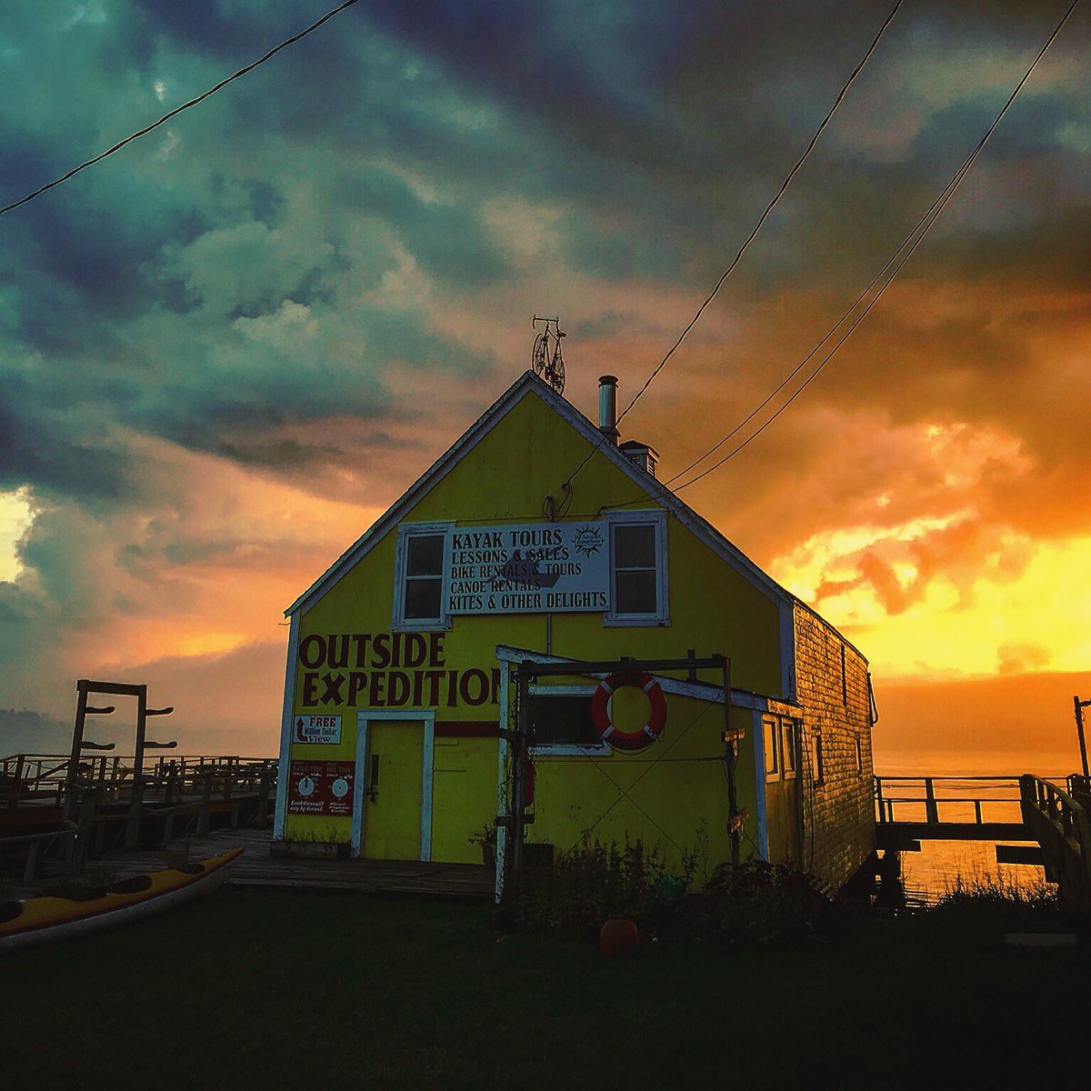 outsideex's tweet image. Closing Shot. #getoutside #kayak #cycle #pei #tourismpei
