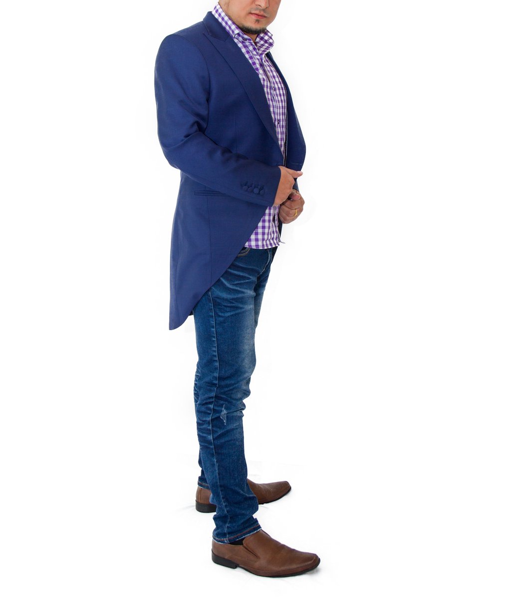 Bespoke_today's tweet photo. The single most important thing is to make people happy.
#tailcoat #stylocollection #bangkok #stylobespoke #bespoketoday #custommade #todayfashion #thailand #marketing #business #design #branding #fashion #happy #customerexperience #customerservice https://t.co/h1Yd8EsOLB