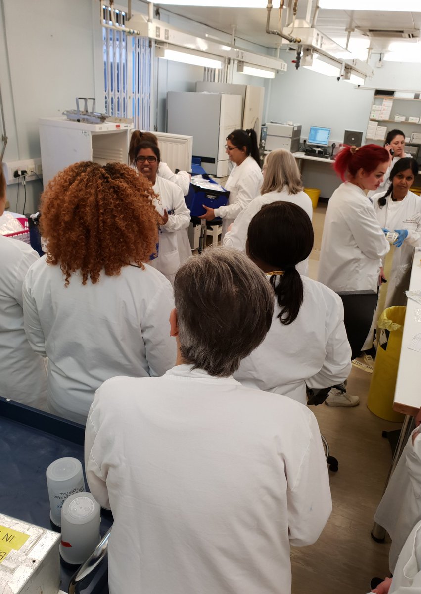 Whilst the public are made aware of the Role of Pathology, lab tours for hospital staff are underway at @FrimleyHealth #labtour #NationalPathologyWeek #pathologyweek #science #Pathology @ibms @RCPath