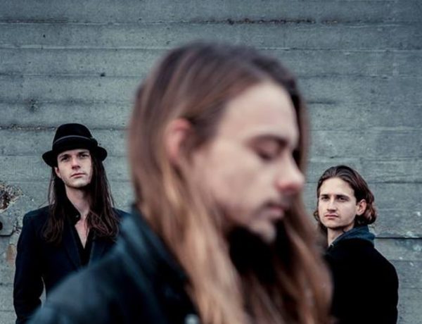 NEW MUSIC DISCOVERY - 06.11.18 ft. <a href="/GrimTimBand/">Grim Tim</a> <a href="/dielinesMusic/">dielinesmusic</a> <a href="/MessiahPlastic/">Plastic Messiah</a> @TimiTamminen <a href="/SClelandMusic/">Sean Cleland Music</a> <a href="/WestoverMusic/">westover</a> <a href="/OrlaGartland/">orla gartland</a> <a href="/AllTvvins/">All Tvvins</a> <a href="/OliFoxMusic/">OLI FOX.</a> <a href="/BlankAndJones/">Blank & Jones</a>... mysticsons.com/article/new-mu…