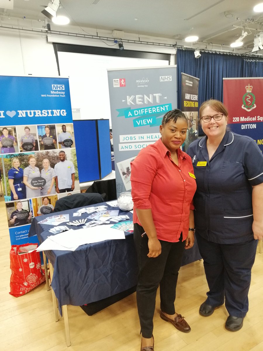 We are here... @CCCUNursing please stop by and speak with us regarding our wonderful opportunities. #StudentLife #Christchurch #UniOpenDay @Medway_NHS_FT  @MedwayNHSJobs