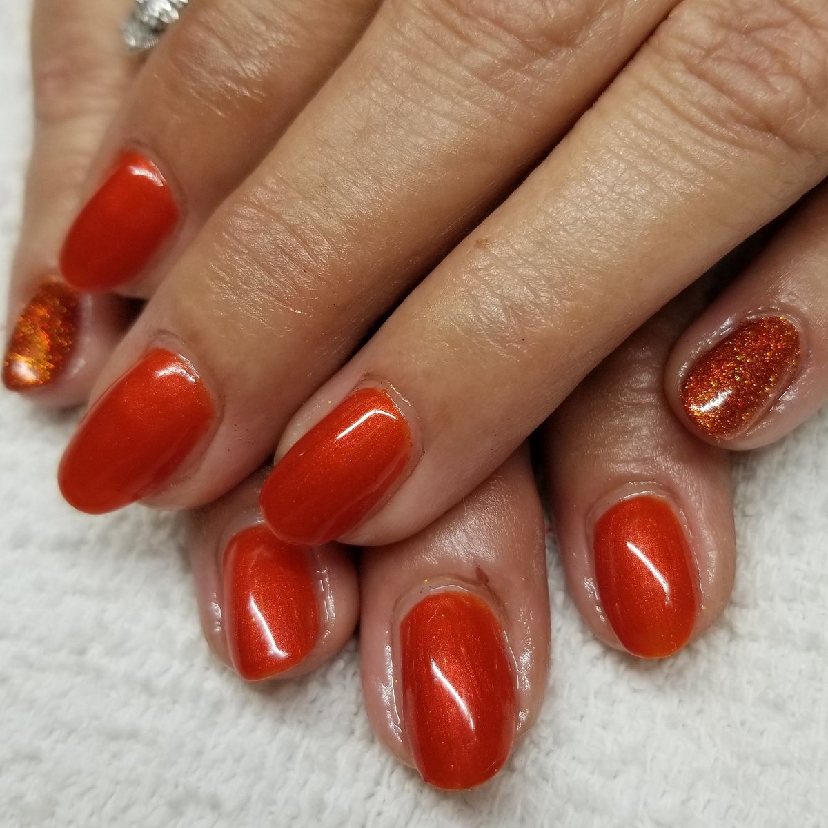 1nailchick's tweet photo. The perfect color for Fallππ§‘π
Color: Fine Vermilion over L&P
@CNDWorld @wildflowersnailshop @nailsmagazine @nailpromagazine
#acrylicnails #LiquidandPowder #enhancements #nails #pretty #glitter #glitternails #shellac #gelpolish #CNDGrandmaster #shellaccertifiedpro https://t.co/lHDbeOHl6D