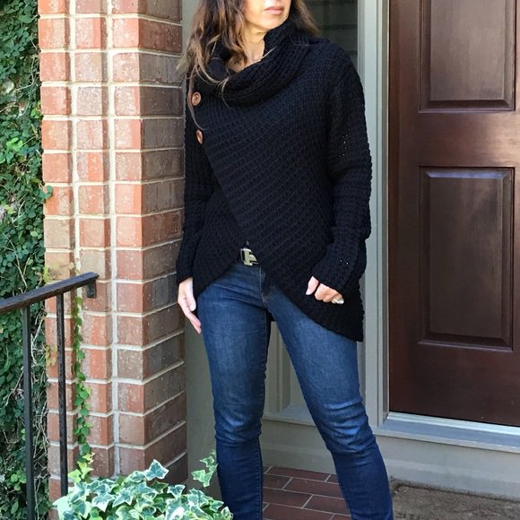 bubblelynn37's tweet photo. So good I had to share! Check out all the items I'm loving on @Poshmarkapp from @alinyshka11civ #poshmark #fashion #style #shopmycloset #rachelrachelroy #columbia: https://t.co/EaOz1CKGJQ https://t.co/rwgIivy3gX