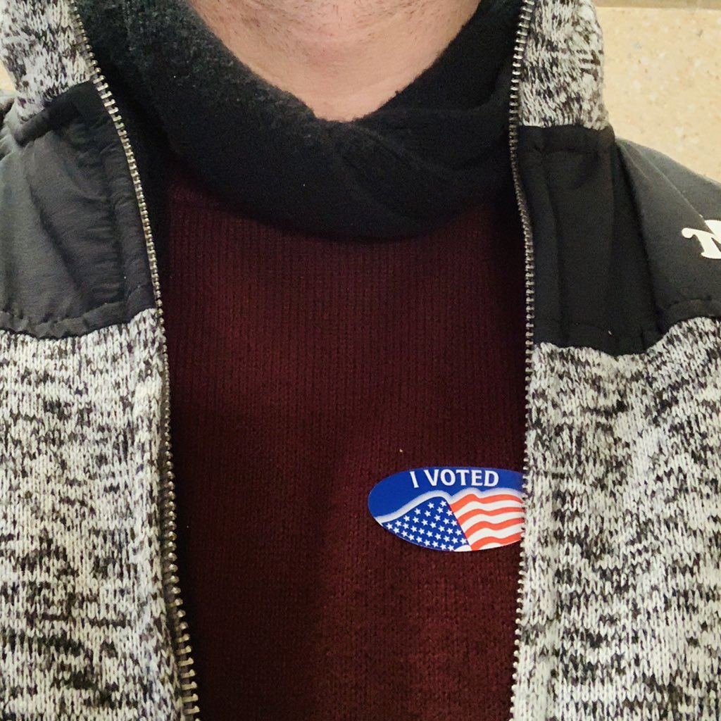 TasteProf's tweet image. Normally I’m one of the younger people at my polling place — but not today. This time feels different...
#anecdata #Midterms2018