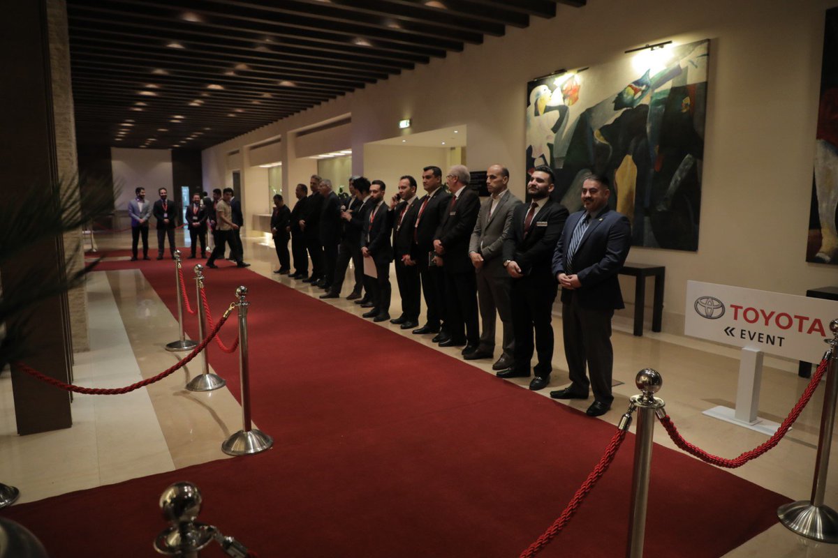 ToyotaIraq's tweet photo. ضمن إطار جهودها المستمرة للارتقاء بتجارب العملاء، أعلنت شركة تويوتا العراق اليوم عن الكشف عن مركبة تويوتا كامري الـ "هايبرد" الكهربائية 2019 الجديدة كلياً في أربيل.
#toyotairaq #camry2019 https://t.co/wNw7fLKhZd