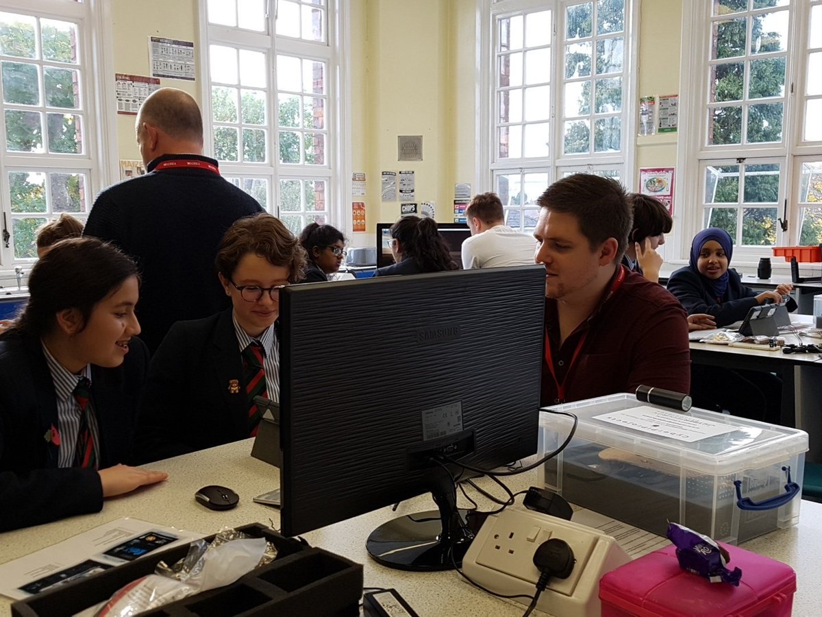 HCompsci's tweet image. @cyberpiprojects in school testing out their #cyberpi kits. @HSFGDenmarkRoad @NCSC #cyberschoolhub @CyberSecurityIs