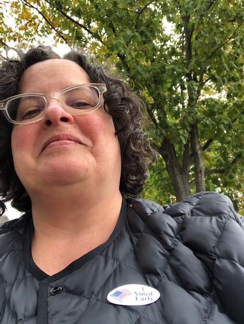 americnhumanist's tweet image. .@nicoledcarr (Director of Development) voted &amp;amp; modeled her cool "I Voted" sticker! #SecularValuesVoter #ElectionDay #SecularValues