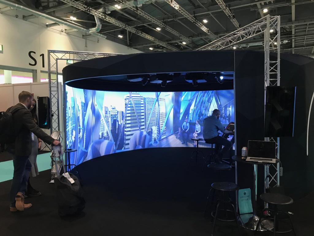 Autodesk University tweet media